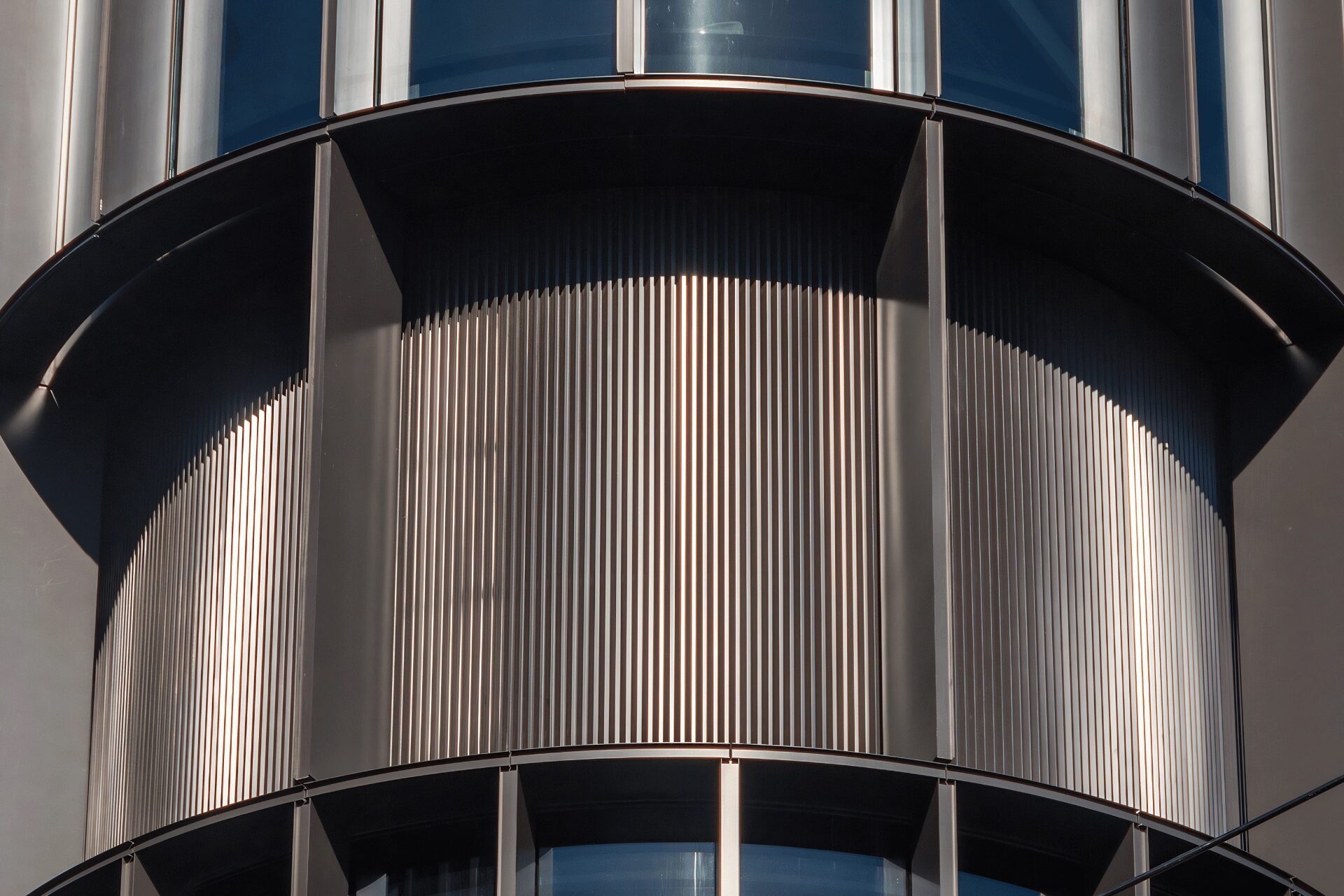 Performance Louvres Carousel Image